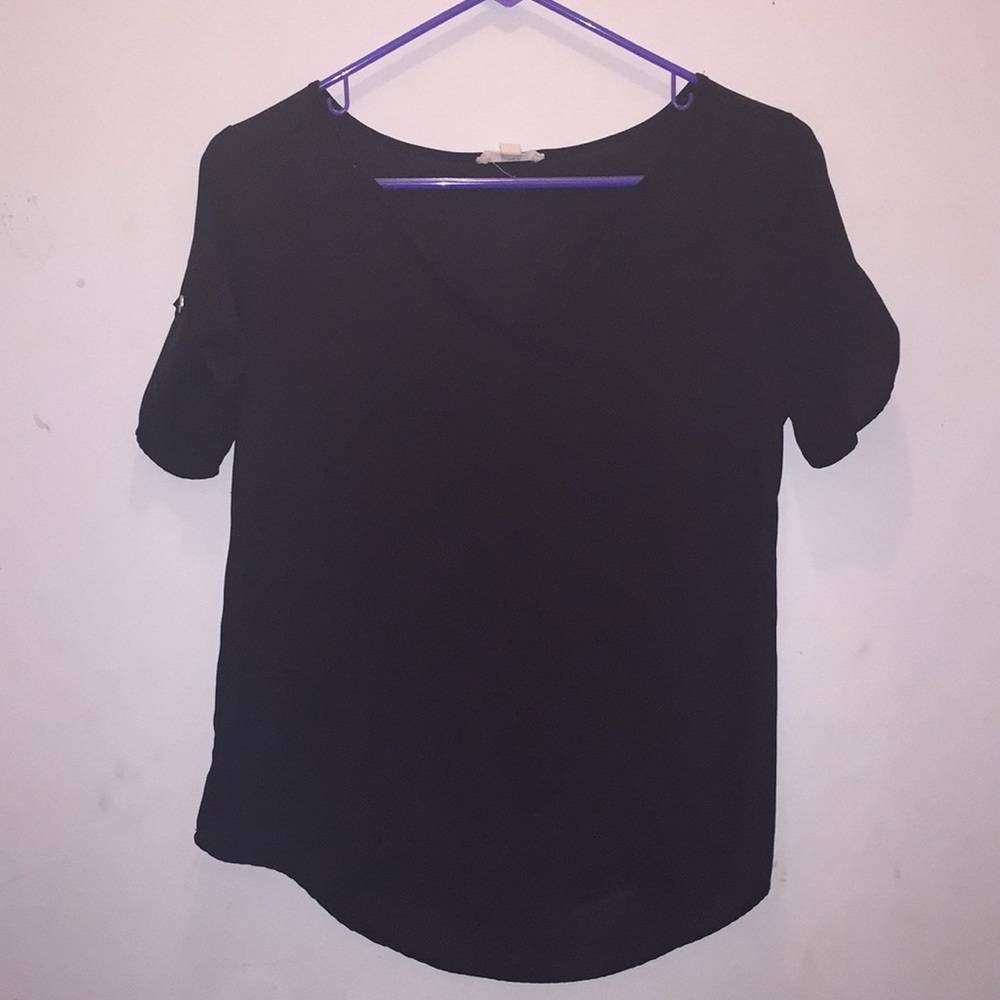Black Short Sleeve Blouse
